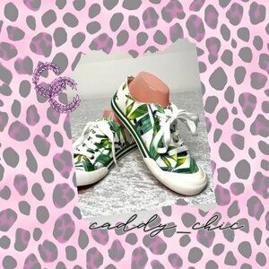 Rocket Dog Jazzin Sneakers - Size 8, Only Worn Once - Casual & Chic